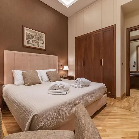 900 Lazio, Emilia & La Corte Appartement *